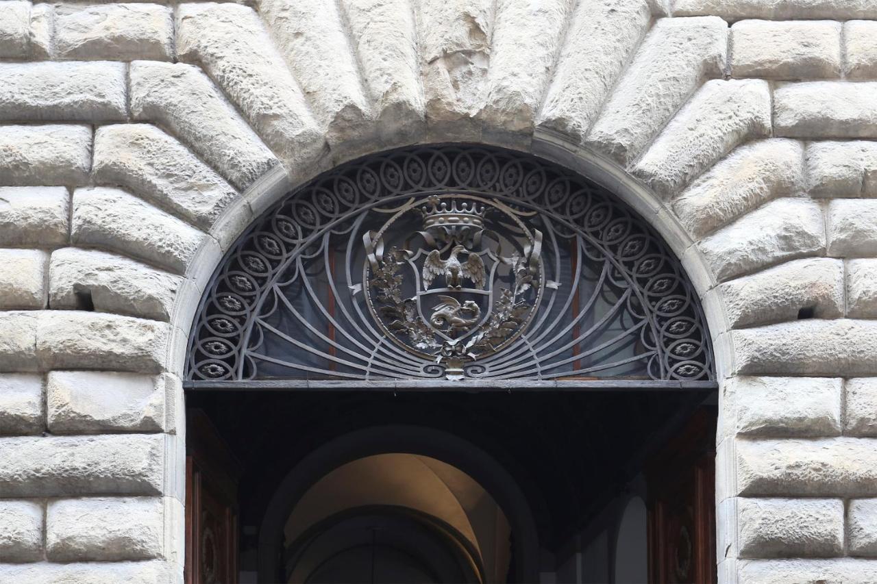 Apt. Ocra - Pauline Suites, Palazzo Borghese Firenze Bagian luar foto
