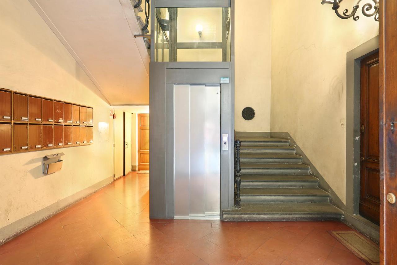 Apt. Ocra - Pauline Suites, Palazzo Borghese Firenze Bagian luar foto
